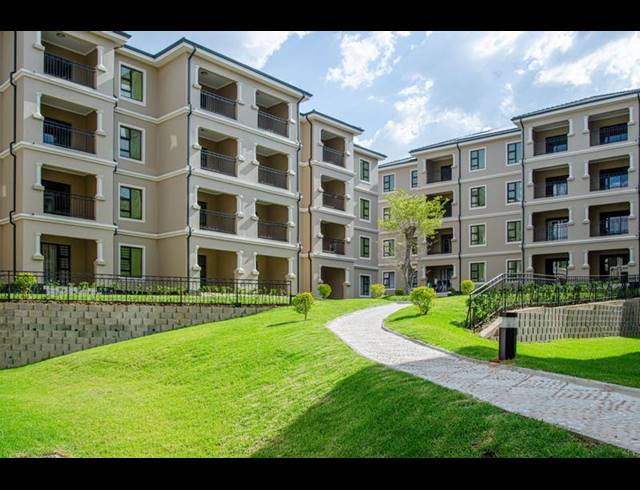 2 BEDROOM PROPERTY TO RENT IN BLUE HILLS